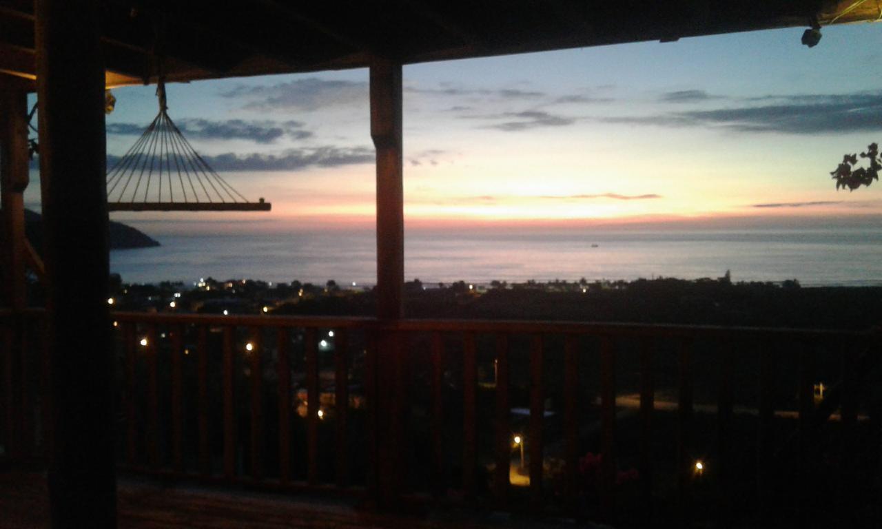 Maremonti Bed & Breakfast Puerto López Esterno foto